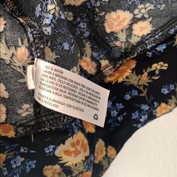Wild fable floral set, short/ crop top size xl - Picture 5 of 8